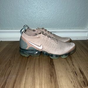 Women’s Nike Vapormax 2 Tennis Shoe | Women’s 6